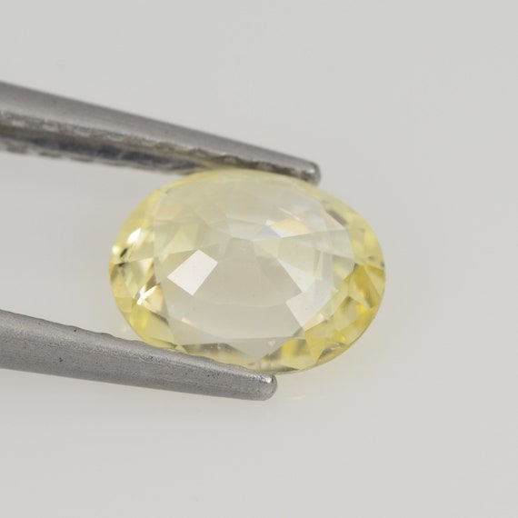 Saphir Jaune Naturel De Ceylan - 9 à 12 Carats - Coupe Ovale Excellente - Neuf - Certifié GGI