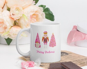 Kokette Weihnachtstasse: Rosa Nussknacker als Weihnachtsdeko