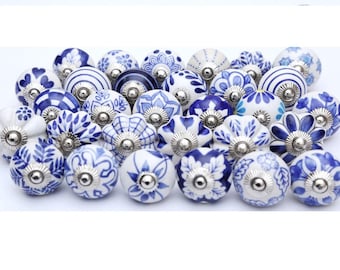 Handgeschilderde keramische kastknoppen: vintage bloemenladegrepen