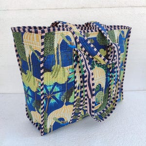 Handmade Quilted Cotton Tote Bag: Printed Beach Shopping Bag