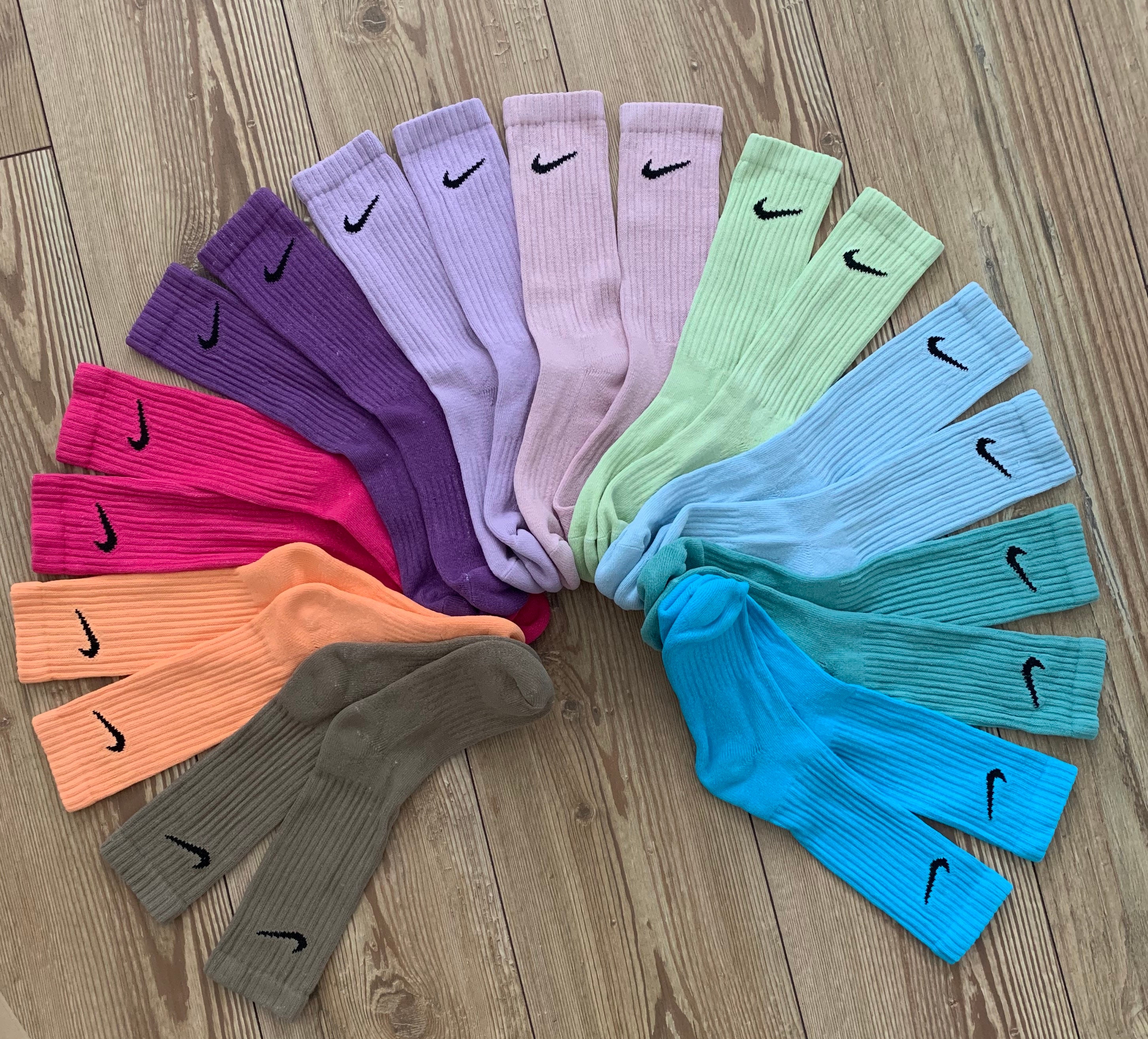 rainbow nike socks