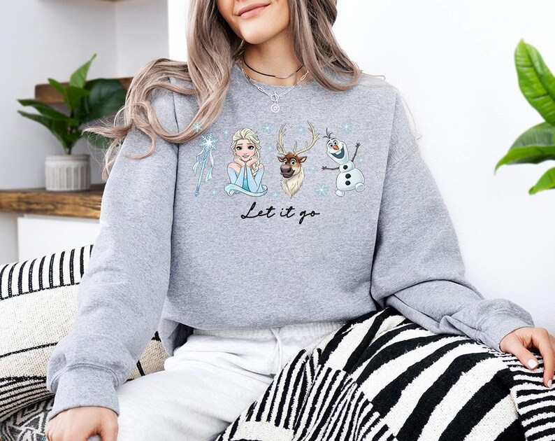 Déjalo ir - Sudadera GD, Camiseta Princesa Elsa Disney, Camiseta Elsa Frozen, Camiseta Viaje Niñas Disney, Camiseta Reino Mágico imagen 3