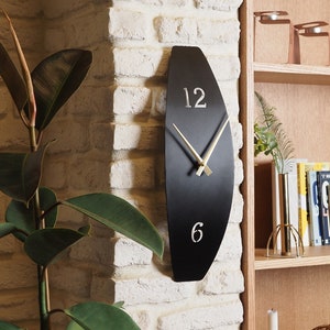 Curve of Time Modern Wall Clock, Metal Minimalist Wall Clock, Unique Wall Clock, Clocks for Wall, Home Decor, Wall Clocks, Living Room Decor