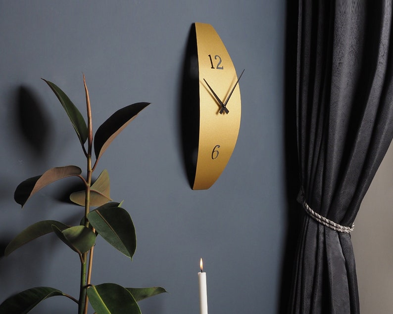 Curve of Time Modern Wall Clock, Metal Minimalist Wall Clock, Unique Wall Clock, Clocks for Wall, Home Decor, Wall Clocks, Living Room Decor