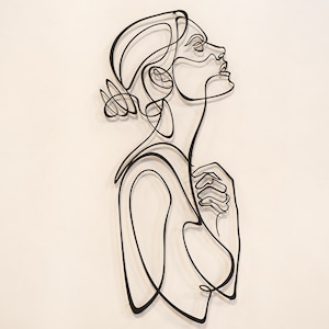 Woman Metal Wall Art, Unique Metal Wall Decor, Wall Hangings, Woman Metal Line Art, Bathroom Wall Decor, Bedroom Wall Art