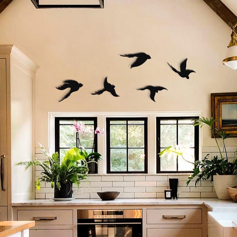 Set of 5 Metal Birds Wall Art, Metal Wall Decor, Flock of Birds, Living Room Wall Art, Nursery Wall Decor, Wall Hangings, Bird Lover Gift imagem 1
