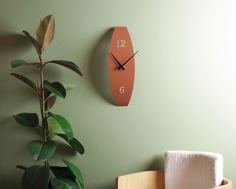 Curve of Time Modern Wall Clock, Metal Minimalist Wall Clock, Unique Wall Clock, Clocks for Wall, Home Decor, Wall Clocks, Living Room Decor