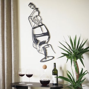 Glas Wein Mädchen Metall Wandkunst, Weinbar Kunst, Wein Liebhaber Geschenk, Moderne Küche Wand Dekor, Weinbar Zeichen, Küche Wandkunst, Metal Line Art