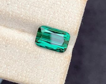 2.9 CT’s vivid green tourmaline from Afghanistan