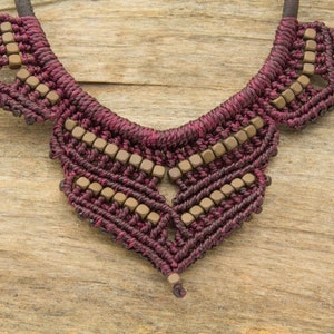 noble collier vegan jewelry . . . . . . . . . . Cork cords Hematite Macrame Necklace purple/dark brown/bronze-coloured