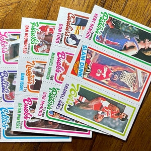 Lot de quatre cartes de basket-ball Topps 1980, sans plis, Elvin Hayes, Bob McAdoo, Dan Issel, Artis Gilmore, Dan Roundfield