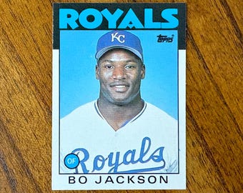 1986 Bo Jackson Topps Traded rookie card #50T, sharp corners, no creases C3