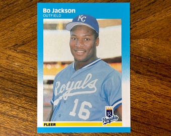 1987 Bo Jackson RC #369, Fleer Baseball card, sharp corners no creases