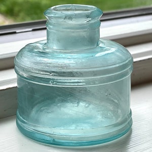 1800s Carter’s Antique inkwell bottle, aqua glass bottle, no large chips or cracks, vintage apothecary