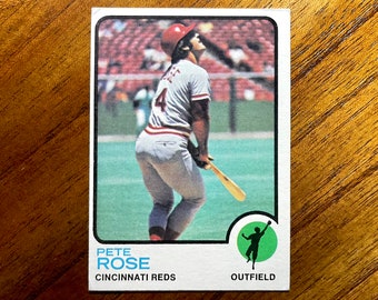 1973 Pete Rose Topps Baseball Card #130, no creases