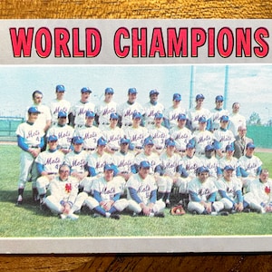 1970 World Champions Topps Baseball Card #1, no creases, Nolan Ryan, Tom Seaver