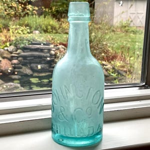 Mid 1800’s Johnston & Co. green bottle with applied cork top lip, Very Scarce bottle, no chips or cracks, Philadelphia