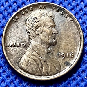 1916 Wheat Penny in XF condition, wheat stalks clean, cheek, hair and jaw strong