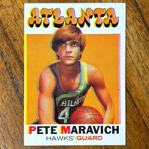 1971 Carte « Pistol » Pete Maravich SP Topps Basketball n° 55, sans plis, deuxième année
