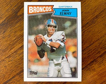 1987 John Elway Topps Football Card #31, sharp corners, no creases, high grade quality C2