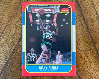 1986 Fleer Basketball HOF Sidney Moncrief Card 75 No Creases 