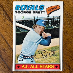 1977 George Brett Topps Baseball Card #580, sharp corners, no creases