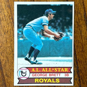 1979 George Brett Topps Baseball Card #330, sharp corners, no creases