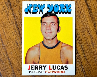 1971 Jerry Lucas Topps Basketball card #81, sharp corners, no creases