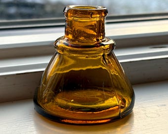 1800s Antique cone inkwell bottle, amber glass bottle, no chips or cracks, vintage apothecary