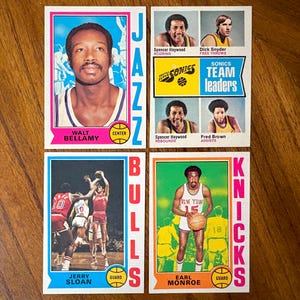 Lot de basket-ball Topps 1974, Bellamy, Monroe, Sloan, Haywood (4 cartes), coins pointus, aucun pli