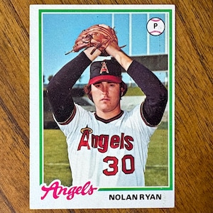 1978 Nolan Ryan Topps Baseball Card #400, no creases