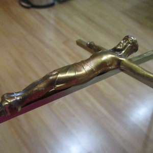 Vintage Crucifix, Wall Cross, Crucifix, Jesus, Religious Decor, Religious Statuary, Crucifixion, Jesus Statue, Brass Cross, Brass Crucifix