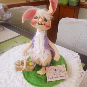Annalee Bunny, Easter Bunny, Annalee Doll, Vintage Doll, Bunny Figurine, Annalee Easter, Bunny Doll, Vintage Annalee, Toy Rabbit, Annalee