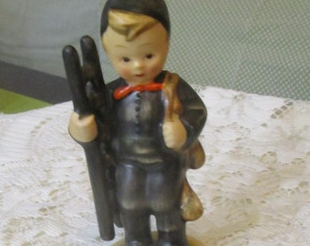 Vintage Hummel Figurine 