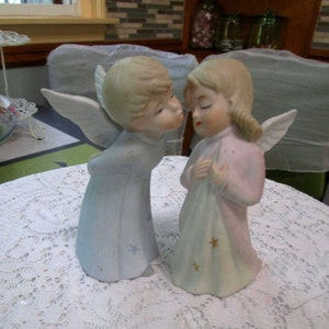2, Lefton Angels, Kissing Angels, Angel Figurines, Kissing Figurines, Lefton Figurines, Vintage Lefton, Angel Statues, Porcelain Angels