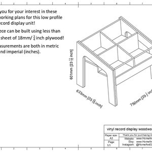 K&ouml;nnte beinhalten: Schwarz-wei&szlig;-Zeichnung von Holzbearbeitungspl&auml;nen f&uuml;r ein niedriges Vinyl-Platten-Display. Die Pl&auml;ne enthalten Ma&szlig;e in Zoll und Millimetern. Der Text "Thank you for your interest in these woodworking plans for this low profile vinyl record display unit!" ist im Bild enthalten. Der Text "This piece can be built using less than one (1) sheet of 18mm/inch plywood!" ist im Bild enthalten. Der Text "All measurements are both in metric (mm) and imperial (inches)." ist im Bild enthalten. Der Text "vinyl record display woodworking plans" ist im Bild enthalten. Der Text "Paper size: A3" ist im Bild enthalten. Der Text "Page: 1/1" ist im Bild enthalten. Der Text "Thank you for purchasing my woodworking plans!" ist im Bild enthalten. Der Text "Website: www.HomeAndGardenDIY Blog/" ist im Bild enthalten. Der Text "Etsy: www.HomeAndGardenDIY Etsy.com/" ist im Bild enthalten. Der Text "Instagram: @HomeAndGardenDIY.blog" ist im Bild enthalten.