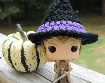 Miniature Crochet Witch Hat for Funko Pop Figurines, Decorative Mini Witch Hat, Mini Halloween Hat, Halloween Decor, Fandom Decor, Witches