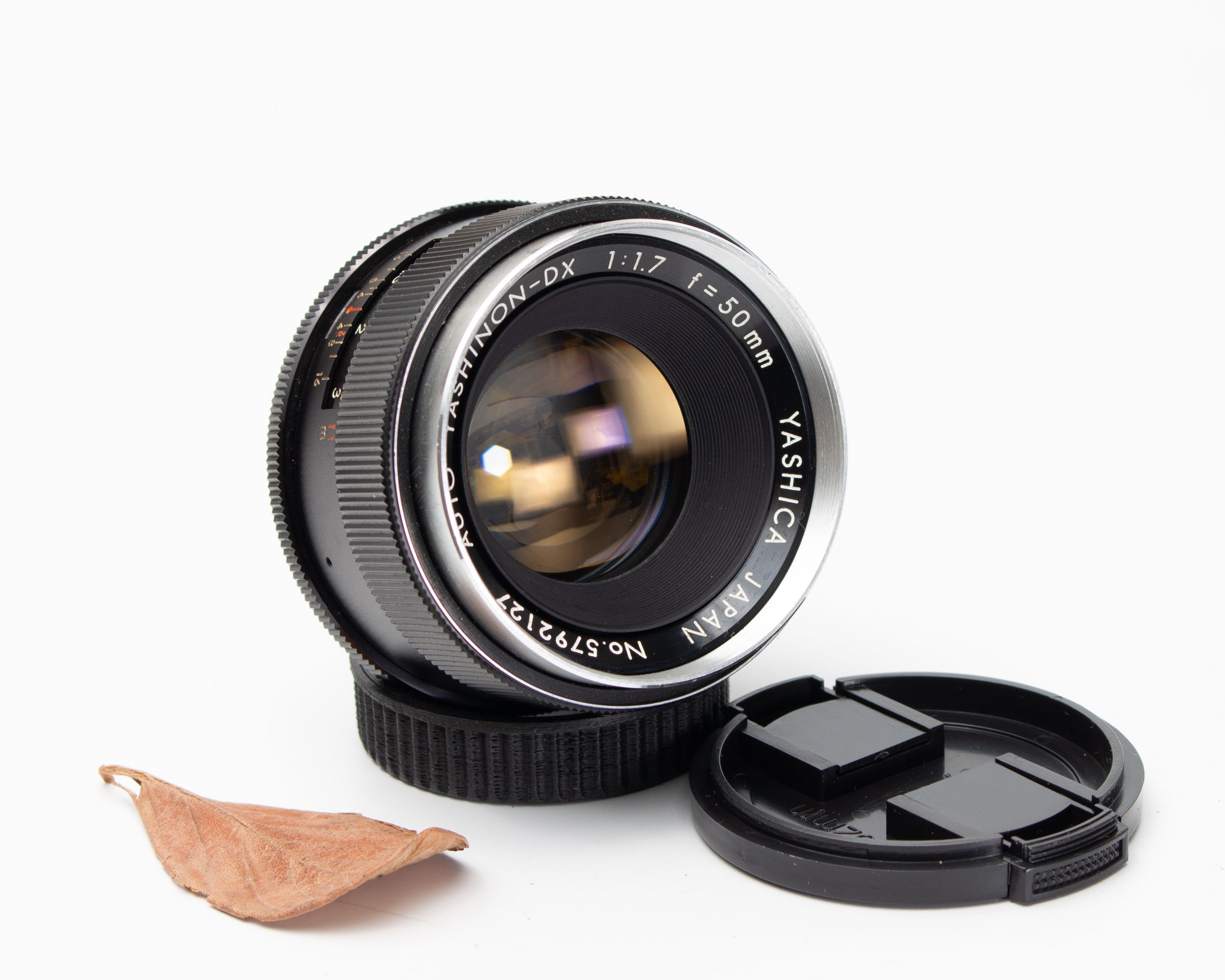 YASHICA YASHINON-DX 50mm F1.7 Yashica Yashinon-DX Auto 50mm F1.7