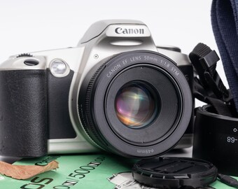 Canon EOS 500N ヴィンテージ 35 mm フィルムカメラ（50 mm STM レンズ