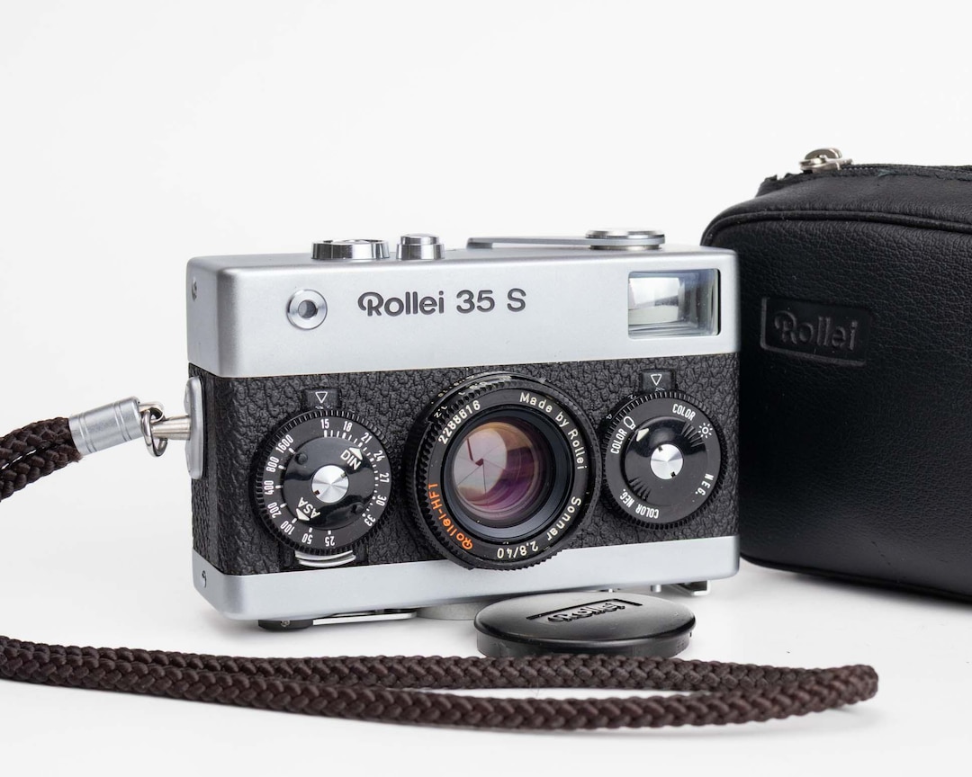 Top Mint Rollei 35 S 35mm Film Camera With Sonnar 40mm F/2.8 Lens