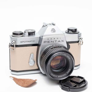 Asahi PENTAX Spotmatic SPII Vintage 35mm SLR camera with Takumar 50mm Lens