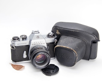 Asahi PENTAX Spotmatic SPII Vintage 35mm SLR camera with Takumar 50mm Lens