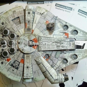 Millennium Falcon - SW DIY Project Papercraft Model PDF Template with Gift