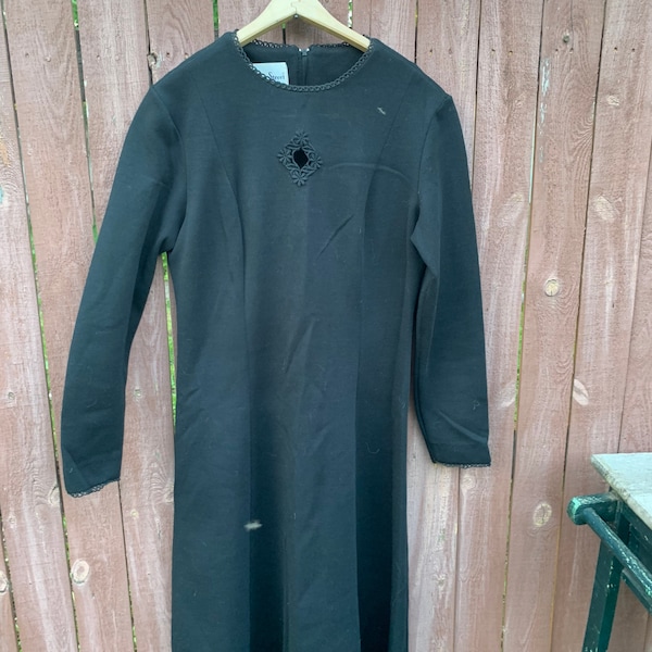1960’s Bleeker Street Black Knit Long Sleeve Mod Dress Size 14 Union Tags Funeral Dress