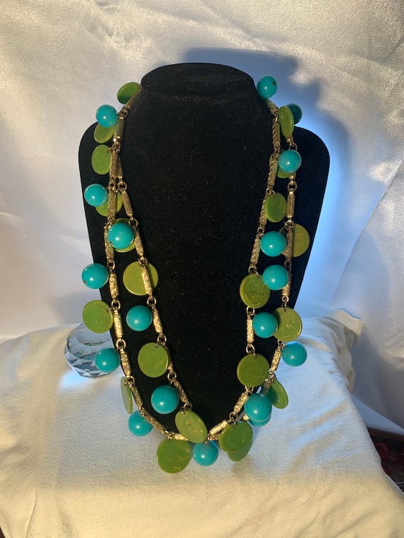 Blue Lucite and Green Bakelite Beaded Necklace Unm