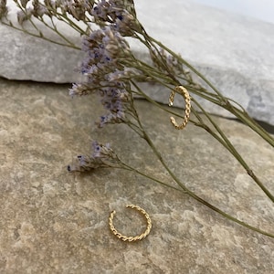Vio Earcuff | Kordeldraht Earcuff | recyceltes Silber mit 18karat Vergoldung