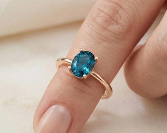 London Blue Topaz Ring - Minimal Gold Prong Oval Stone