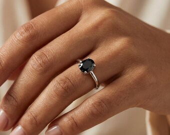 Onyx Statement Ring: Oval Black Gemstone - Sterling Silver