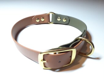 Dog collar made of Biothane two-tone in olive/brown with fittings made of solid brass