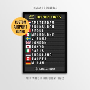 Peut inclure: Un tableau noir d'aéroport avec le mot "Départs" en jaune. Il affiche des villes avec leurs drapeaux, comme Amsterdam et Paris. Un cercle jaune indique "Tableau d'aéroport personnalisé". Les noms "Sara & Ryan" sont en bas. Le texte "Téléchargement instantané" est en haut.